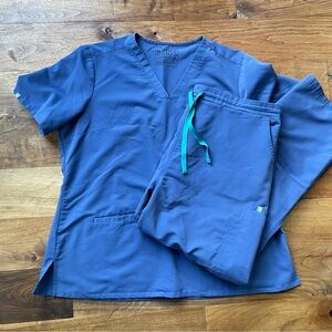 Figs Big Sky Blue Scrub Set Casma Three Pocket Top & Yola Skinny Pants Size XL